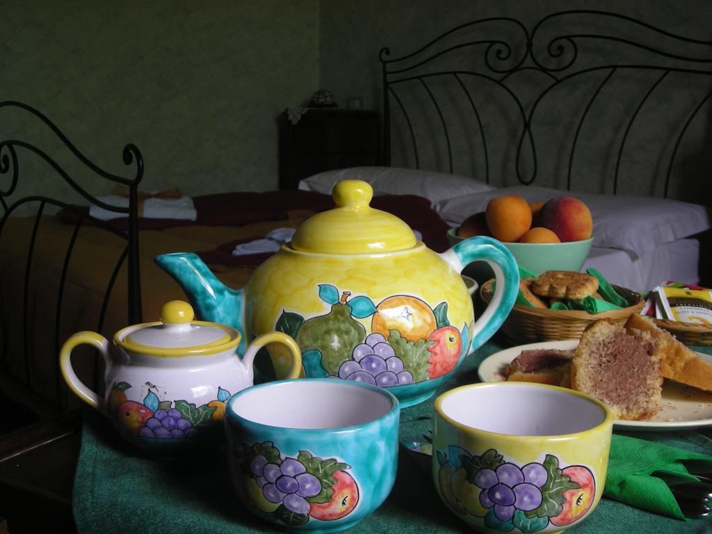 B&B A Casa Di Nonna Падула Екстериор снимка