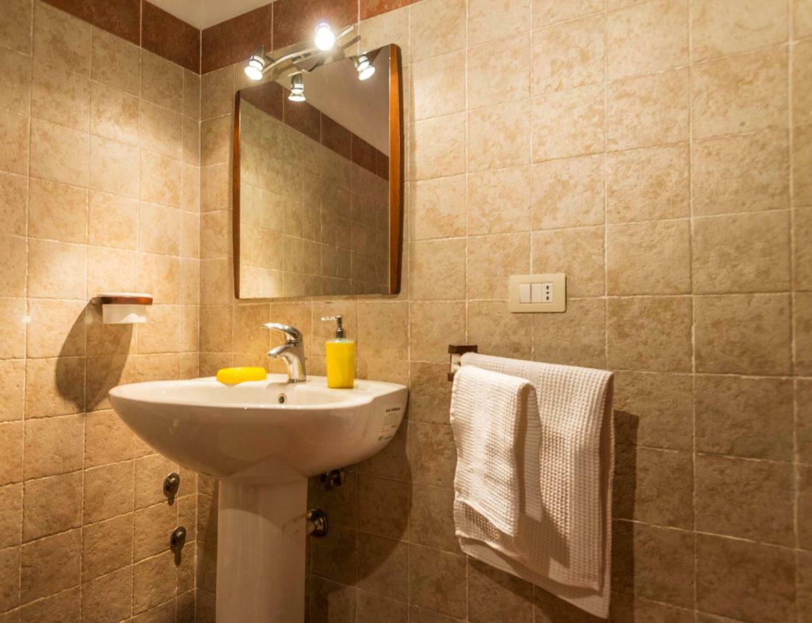 B&B A Casa Di Nonna Падула Екстериор снимка
