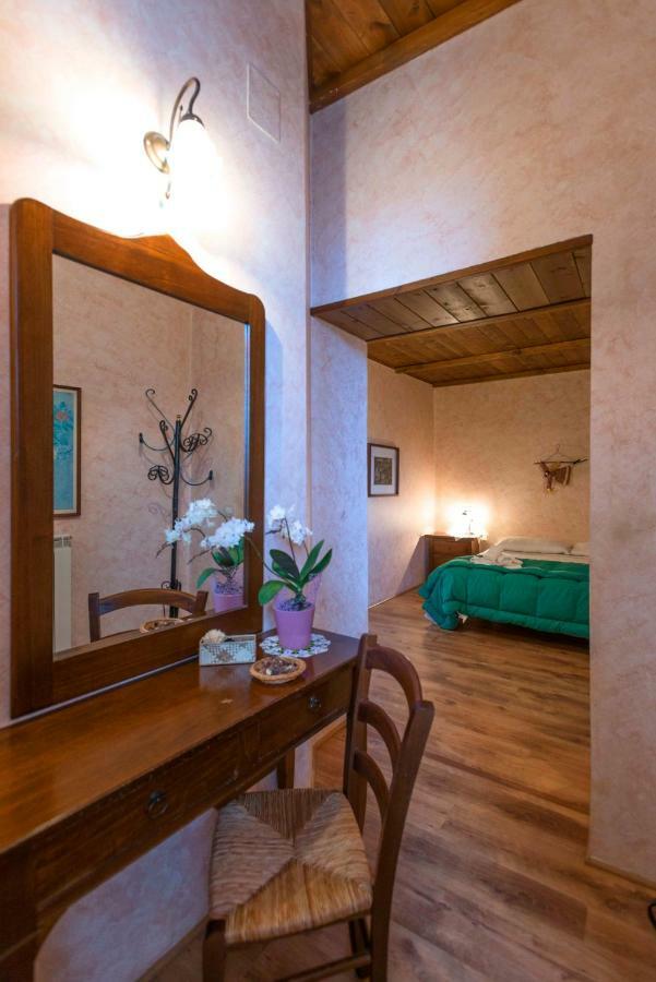 B&B A Casa Di Nonna Падула Екстериор снимка